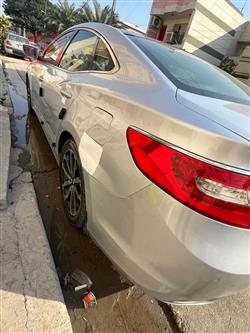 هيونداي أزيرا